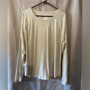 Old Navy long sleeved active top